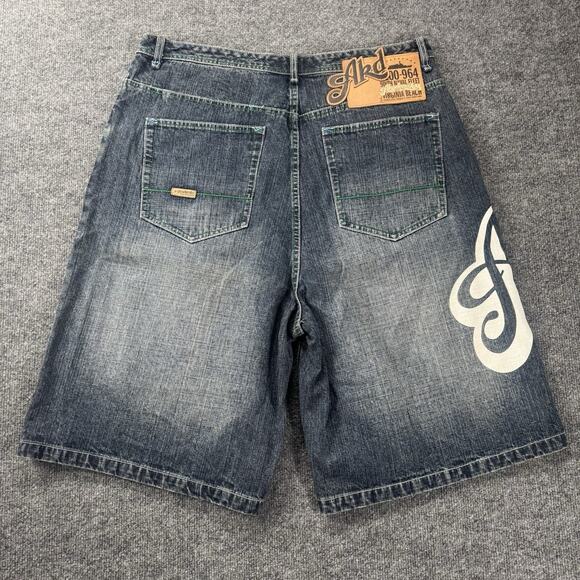 Vintage Y2K Akademiks Denim Jean Shorts Double Sided Graphic Print Baggy Size 40 - Picture 2 of 9